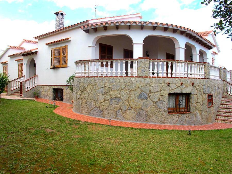 Villa Santa Ana à Es Castell  Extérieur photo